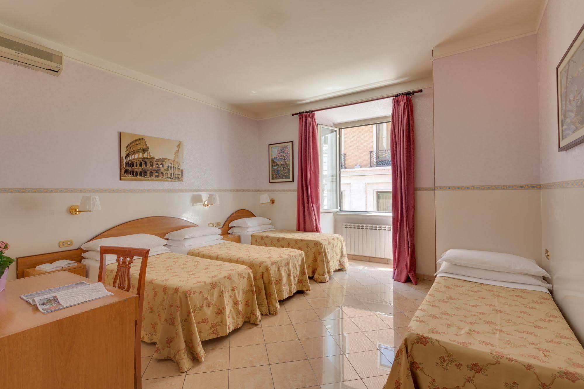 Hotel Resi Rome Bagian luar foto