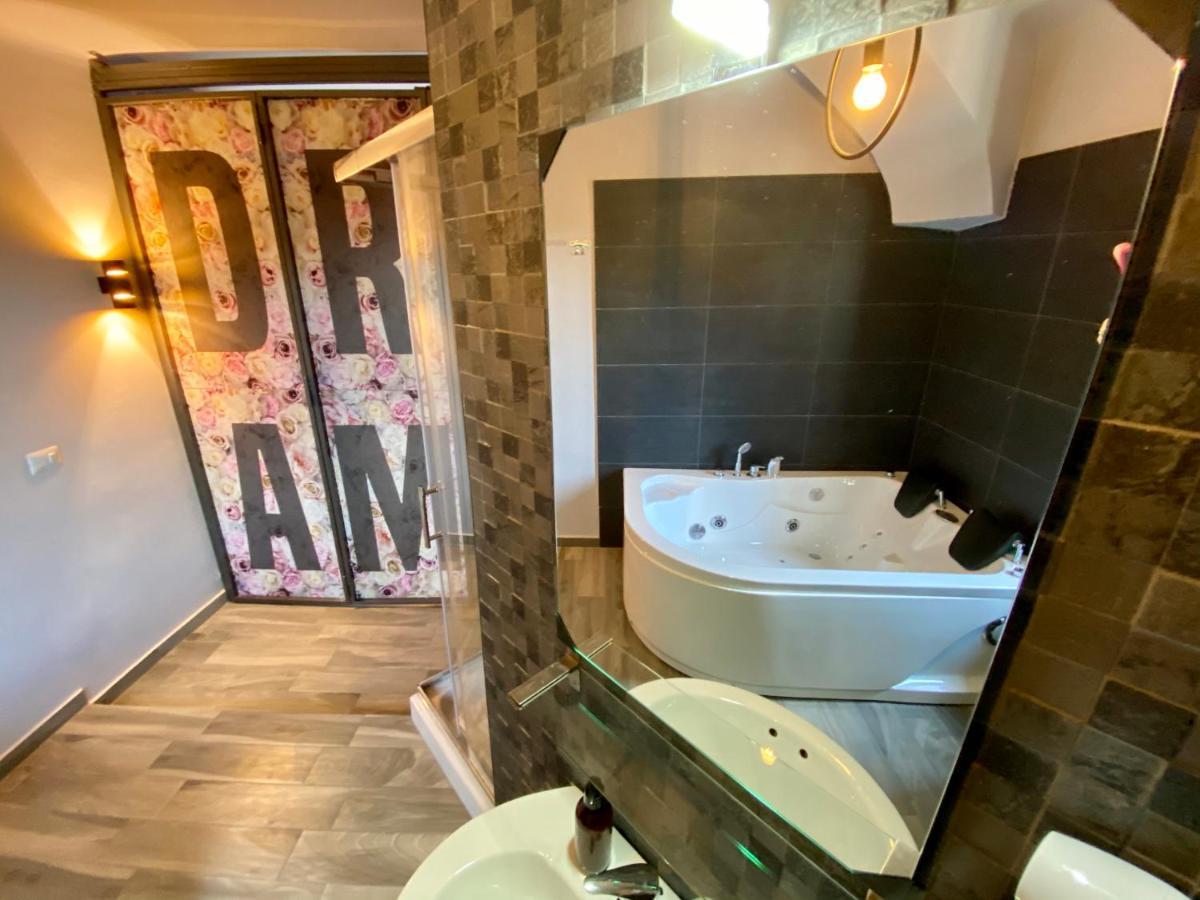 Hotel Resi Rome Bagian luar foto